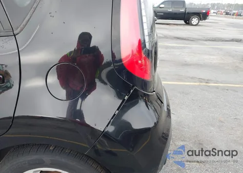 2017 Kia Soul z USA, uszkodzony, nr VIN KNDJN2A29H7882225